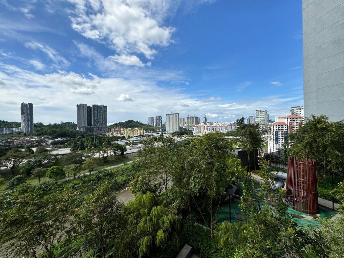 Millerz Square Tower Barrow * Kuala Lumpur